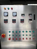 Machine d'émulsification sous vide à levage hydraulique en acier inoxydable, cuve de mélange à cisaillement élevé pour la production de crèmes, lotions et sérums cosmétiques