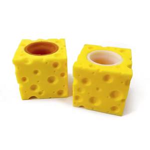 Juguete antiestrés de peluche con forma de ratón de queso, divertido para apretar, pelota antiestrés, juguete de broma con forma de vaso de ardilla, juguetes sensoriales - Product Image 5