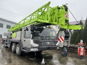 Grue mobile sur camion Zoomlion d'occasion efficace de 55 tonnes avec moteur Weichai Stage III et 4 essieux pour applications de levage polyvalentes - Product Image 2