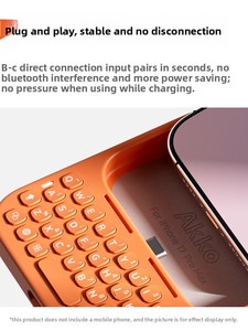 <span class=keywords><strong>Tastiera</strong></span> Wireless Retroilluminata Metakey 2.4Ghz con Attacco Magnetico <span class=keywords><strong>per</strong></span> <span class=keywords><strong>iPhone</strong></span> 16/17 Pro Max, Compatibile con Desktop, Protezione <span class=keywords><strong>per</strong></span> Telefono - Product Image 4