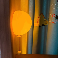 Veilleuse murale LED rechargeable moderne en silicone, motif ballon de dessin animé, avec capteur tactile, minuterie et charge USB, trois niveaux de luminosité