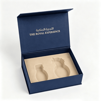 Boîte cadeau rigide à rabat magnétique en papier artistique bleu marine avec logo en feuille d'or pour l'emballage de parfums Attar, d'huiles essentielles et de cosmétiques