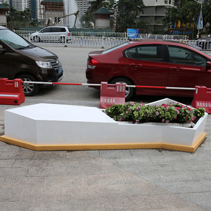 Eco Friendly Fiberglass Integrated <b>Planter</b> Seats Artistic Chairs <b>for</b> Shopping Mall Entrances - Product Image 1