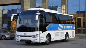 7-9 मीटर गोल्डन ड्रैगन डॉक्टर मोबाइल क्लिनिक वाहन, वैश्विक बिक्री के लिए उन्नत चिकित्सा जांच बस - Product Image 3