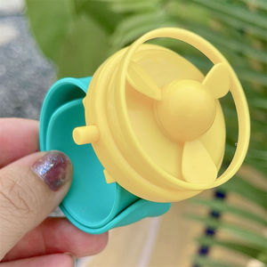 Bambini divertenti giocattolo per interni all'aperto orologio da polso bracciale piccolo disco volante rotante in plastica - Product Image 6