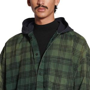 เสื้อฮู้ดแฟชั่นคลาสสิกสไตล์ยูนิเซ็กซ์  โลโก้แบบกำหนดเอง  ทรงโอเวอร์ไซส์ สีเขียวและดำ ผ้าสักหลาดลายตารางยืดได้ - Product Image 4