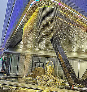 <span class=keywords><strong>Fontaine</strong></span> décorative d'intérieur de cascade artificielle installée sur <span class=keywords><strong>le</strong></span> plafond <span class=keywords><strong>Fontaine</strong></span> de rideau d'eau de câble de fibre optique de LED - Product Image 5