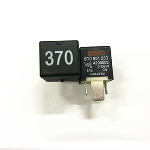 รีเลย์โฟล์คสวาเก้น 8D0951253 370 สำหรับพาสสาท ทิกวน ทัวรัน สโกด้าเปลี่ยนชิ้นส่วนซ่อม - Product Image 1