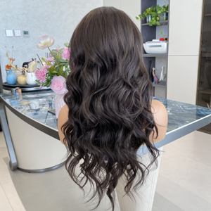 Pelucas de Encaje Sintético de Alta Calidad, Color Natural, Ondas Largas y Regulares, Encaje Frontal 13x4, Encaje Transparente para Mujeres Blancas - Product Image 4