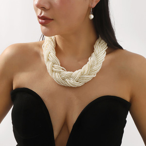 Offre Spéciale 2026 – Parure <span class=keywords><strong>de</strong></span> Bijoux Multi-brins en Perles Blanches Brillantes, <span class=keywords><strong>Collier</strong></span> et Boucles d'Oreilles pour <span class=keywords><strong>Femme</strong></span>, Idéale pour Mariage, Fête et Cérémonies Formelles - Product Image 1