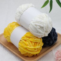 Wholesale Shiny Bright Fancy Chenille Yarn 100g DIY Hand Knitting 5mm Chunky Chenille Yarn for Bag Blanket