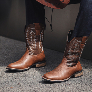 Botas Vaqueras para Hombre, Talla Grande 16, Estilo Clásico con Bordado de Alas, Estilo Biker Rockabilly, Altura hasta la Rodilla, Tacón Cuadrado - Product Image 3