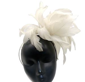 Инструменты для изготовления головных уборов: декоративный головной убор из синамая с гусиным пером и повязкой на голову - Product Image 1