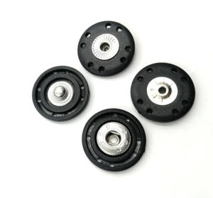 Low Price Press <strong>Button</strong> 2 Parts Plastic/<strong>Metal</strong> Snap <strong>Button</strong> Fastener <strong>Buttons</strong> for Sewing Clothing - Product Image 1