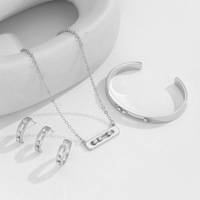 Parure de Bijoux Designer Personnalisée pour Femme en Acier Inoxydable Plaqué Or 18K, Imperméable, Luxe, Comprenant Bracelet, Collier et Boucles d'Oreilles