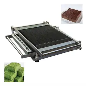 Commercial Wheel Tabletop Molding 15kg Chocolate Enrobing Table Temper Machine to Melt Chocolate