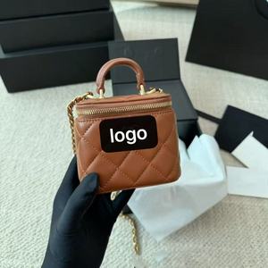 Bolso tipo caja con diseño acolchado, hebilla de metal ajustable, bolso de hombro y bandolera de cuero genuino para mujer - Product Image 3