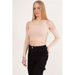 Blouse col rond en gros avec détails aux épaules, ornements en pierres, coupe courte décontractée, taille XS, en coton et mousseline imprimée, logo délavé, avec ceinture - Product Image 4