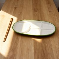 Assiette en mélamine ovale à quatre compartiments, couleur unie, durable, écologique, lavable au lave-vaisselle, non toxique, moderne et simple, Qixiang