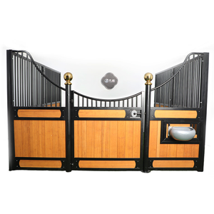 Vente d'écurie préfabriquée galvanisée portative pour chevaux extérieure temporaire et mobile granges avec toit Cavalli Stalle - Product Image 3