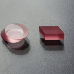 Plaque de cristal d'oxyde d'aluminium dopé au titane (Ti-Al2O3) à longueur d'onde variable pour la détection laser - Product Image 1