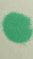 Matière première détergente : Grains de sulfate de sodium vert vif pour poudre détergente
