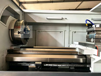 Machine à tarauder les tuyaux CNC QK1322, robuste, grande capacité, alésage 225 mm, pour le taraudage et le tournage dans le secteur pétrolier, pour les pipelines de pétrole