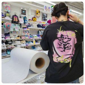 Papier transfert blanc personnalisé OEM pour la sublimation sur tissus foncés pour vêtements - Product Image 3