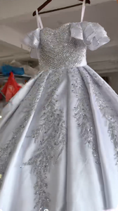 Vestido de Novia de Lujo Personalizado 2026, Estilo Africano, Escote Corazón, Manga con <span class=keywords><strong>Volantes</strong></span>, Satén, con Pedrería de Cristal - Product Image 2