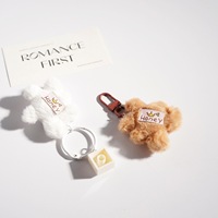 AM Nouveau Porte-clés Lapin en Peluche Mignon avec Breloque en Forme de Cœur pour Filles ; Accessoire de Poupée Adorable pour Sacs à Main