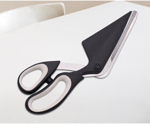Tagliapizza in Acciaio Inox Ecologico Ultra Affilato con Lama Staccabile, Utilizzo con Una Mano, Multifunzionale - Product Image 6