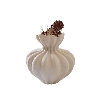Jarrón de Cerámica de Estilo Francés Moderno, Adorno de Diseño Exclusivo para Arreglos Florales, Decoración del Hogar y Exhibición en Escritorio - Product Image 5
