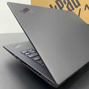 Pour ordinateur portable ThinkPad X1 Carbon 14 pouces FHD Gen8 Core I7-10e génération 16 Go de RAM 512 Go de SSD Ultra léger Ordinateur portable professionnel - Product Image 1