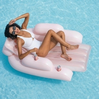 Fournisseur OEM/ODM de flotteurs de piscine gonflables pour adultes, hamac aquatique, chaise longue flottante, matelas en PVC avec porte-gobelets
