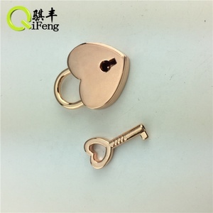 Khóa Móc Hợp Kim Hình Trái Tim Khóa Tình Yêu Với Hộp Trang Sức Chính Hộp Lưu Trữ Khóa Nhật Ký Riêng - Product Image 4