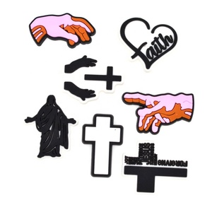 <span class=keywords><strong>Sandales</strong></span> pour adultes avec breloques bénies sur le thème du christianisme, de la foi, de Jésus et de la religion - Product Image 2