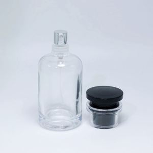 Flacons de parfum en verre transparents personnalisables avec logo, 30 ml, 50 ml, 100 ml, rechargeables, avec vaporisateur à pompe, emballage en boîte ronde - Product Image 4