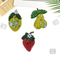Patchs brodés faits main en perles, motifs fruits (poire, citron, fraise) pour sacs, coques de téléphone, vêtements DIY - Vente en gros fabricant