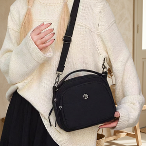 Nouveau sac à main tendance en PU pour femme, sac bandoulière multi-couches avec fermeture éclair et fermoir, sangle réglable, imprimés animaliers pour le quotidien - Product Image 2