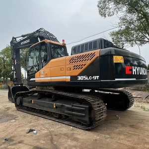 Excavadora de cadenas Hyundai 305LC-9T con motor Cummins, alta eficiencia operativa, excavadora de clase 7 toneladas - Product Image 5