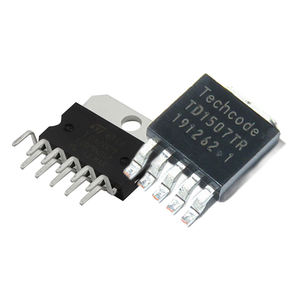 9DBL0851CKILFT 9DBL0851C 8 O/P 3.3V PCIE ZDB Z Especialmente Diseñado para Circuitos Integrados de Reloj/Temporización de Aplicación Específica - Product Image 1