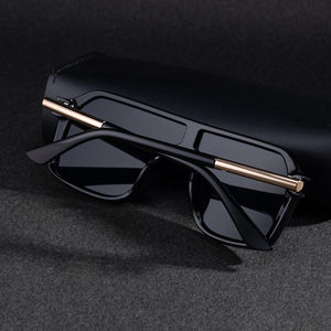 Lunettes de soleil surdimensionnées à verres uniques UV400 avec logo personnalisé Partagas Fashion Designer, fabriquées <span class=keywords><strong>en</strong></span> usine pour femmes, hommes et unisexe. - Product Image 5