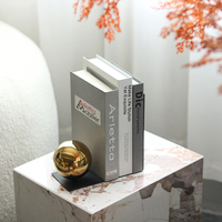 Vente en gros d'entretoises à livres modernes et minimalistes en métal, entretoises à livres géométriques abstraites noires et dorées pour la décoration de la maison, du bureau et du bureau à domicile