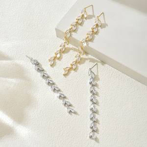 ต่างหูห้อยทองแดงเซอร์คอนสุดหรูสำหรับผู้หญิงจี้ห้อยทองเหลืองทันสมัยเหมาะสำหรับเป็นของขวัญแต่งงาน - Product Image 3