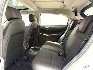 Honda Binzhi 2025, SUV de Gasolina, Lujoso, 1.5L, CVT, Suspensión Delantera <span class=keywords><strong>Macpherson</strong></span>, Volante a la Izquierda, 5 Asientos, Control de Crucero Adaptativo, Auto Usado - Product Image 4