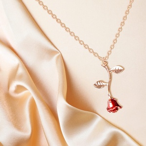 Collares con Colgante de Rosa para Mujer - Estilo Estético para Adolescentes, Joyería Preppy - Collares Delicados para Mujer - Collares de Moda - Product Image 1