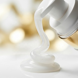 Loción Facial Hidratante y Antiarrugas con Colágeno OEM ODM, 80g, Goma Xantana, Aminoácidos de Serina, Suavizante - Product Image 2