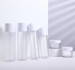 Flaconi in Plastica PET Trasparente Opaco 100ml per Lozione 50g per <span class=keywords><strong>Crema</strong></span> Cura <span class=keywords><strong>della</strong></span> Pelle Shampoo Cosmetici Confezione in Plastica - Product Image 1