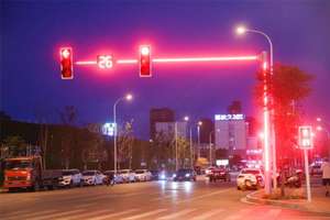 Sheng Xinda LED lampadaire octogonal ingénieur de conception de qualité film transparent rétroréfléchissant stratifié garantie 5 ans trafic - Product Image 2