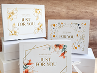 Coffret cadeau spa artisanal personnalisé avec couverture, tasse, bougie, savon, chaussettes, fleur au crochet pour cadeaux d'entreprise